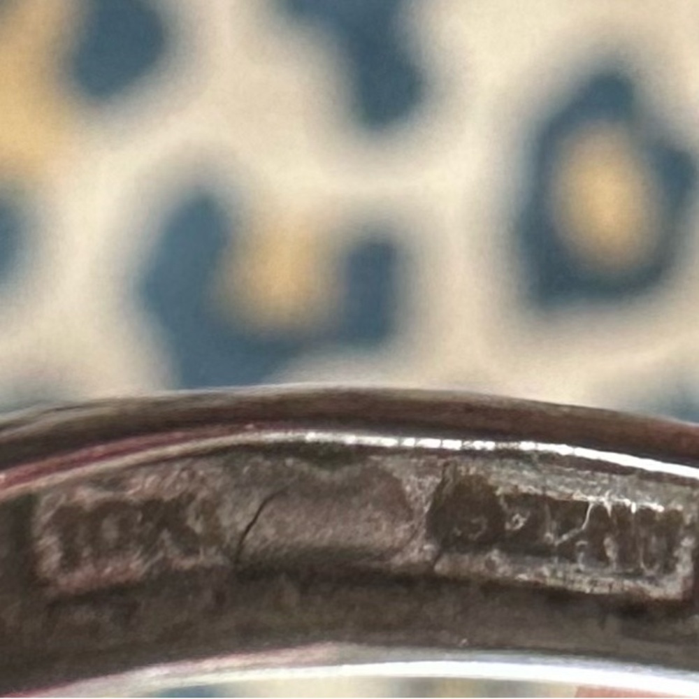 10k White Gold Heart With Diamonds Cross Ring - Picture 6 of 8